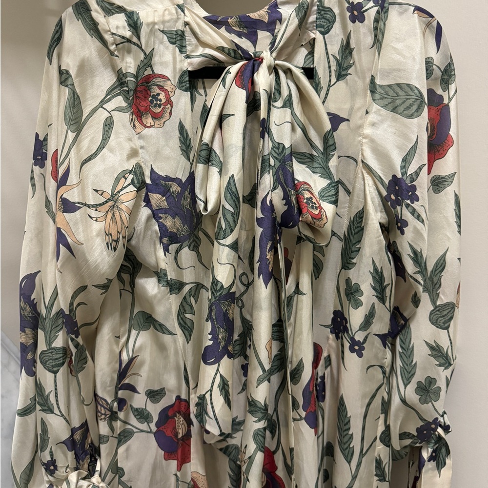 Isla and White Jules Maxi Dress - Picture 5 of 6
